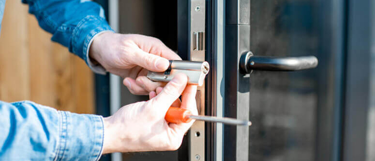 Commercial Locksmith Thousand Palms